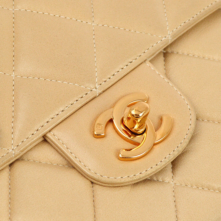 Chanel 1996-1997 Beige Lambskin Double Chain Classic Flap Shoulder Bag