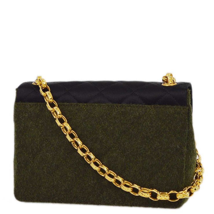 Chanel 1989-1991 Black Green Satin Felt Straight Flap Shoulder Bag