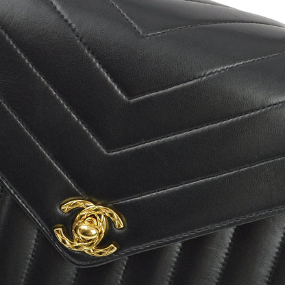 Chanel 1991-1994 Black Lambskin Mademoiselle Chevron Handbag