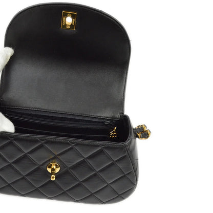 Chanel 1996-1997 Black Lambskin Chain Handbag