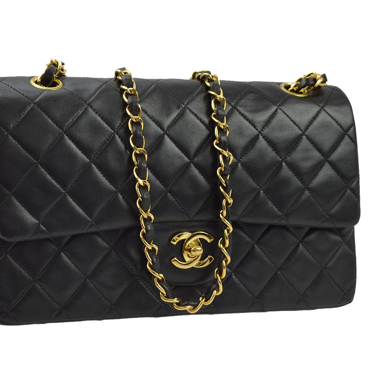 Chanel 1997-1999 Black Lambskin Medium Classic Double Flap Shoulder Bag