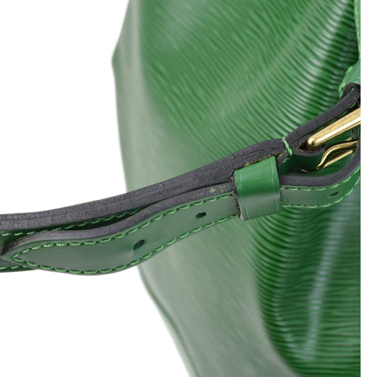 Louis Vuitton 1995 Green Epi Noe Drawstring Shoulder Bag M44004