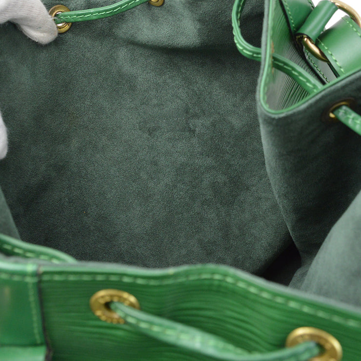 Louis Vuitton 1995 Green Epi Noe Drawstring Shoulder Bag M44004