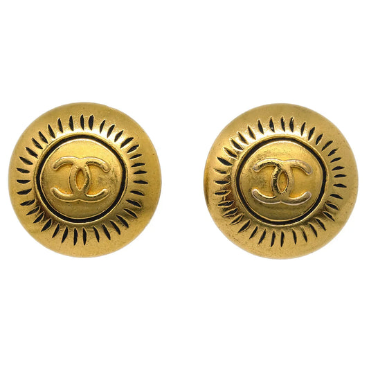 Chanel Button Earrings Clip-On Gold 96C