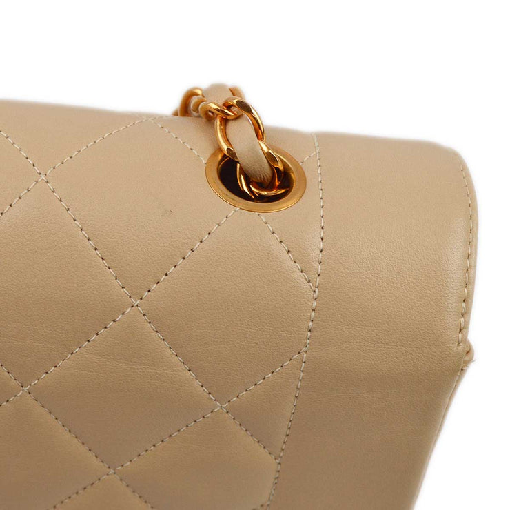 Chanel 1994-1996 Beige Lambskin Medium Diana Shoulder Bag