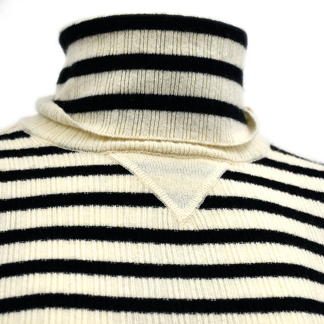 Chanel Sport Line Sweater Ivory 06A #34 – AMORE Vintage Tokyo