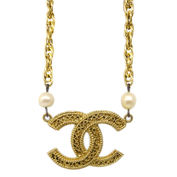 Chanel Gold CC Pendant Costume Pearl Necklace