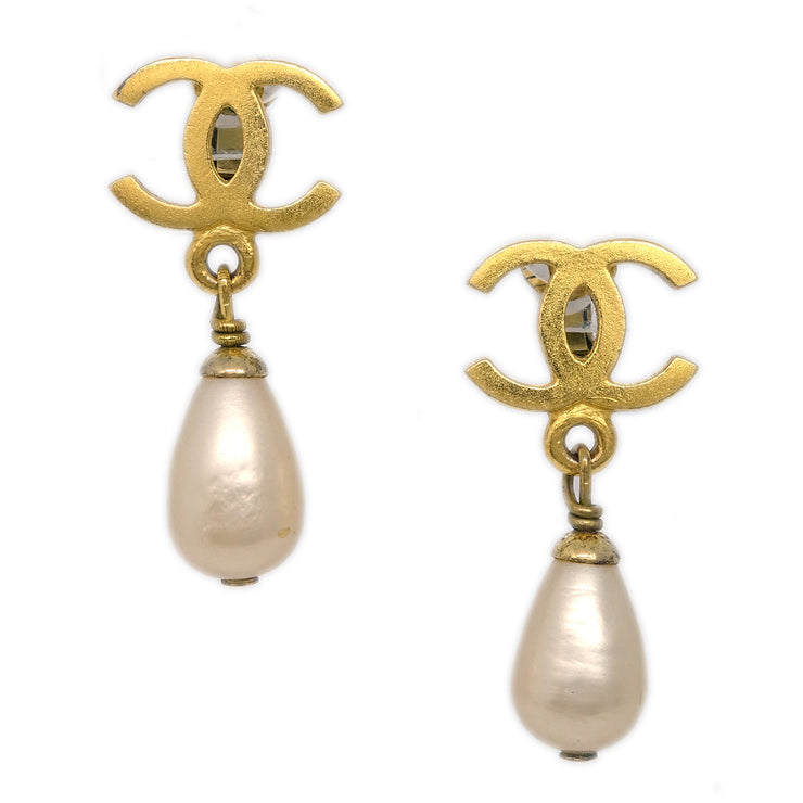 Chanel Artificial Pearl Dangle Earrings Clip-On Gold 95P