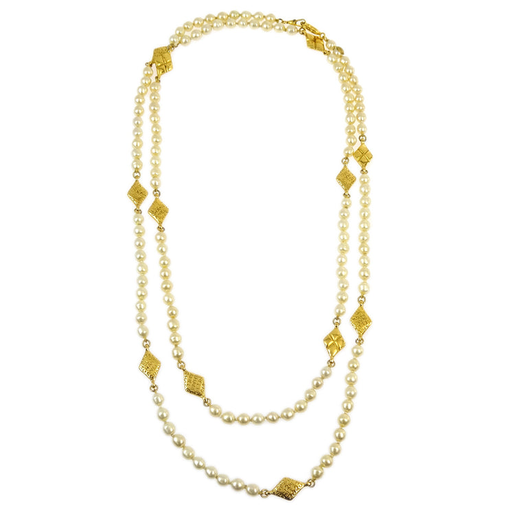 Chanel Costume Pearl Necklace Gold