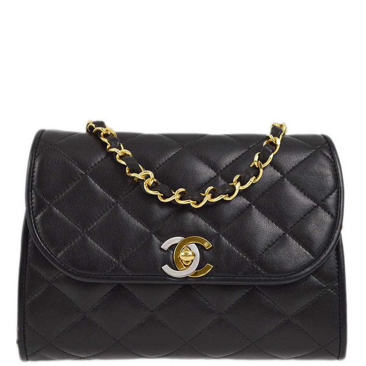 Chanel 1994-1996 Black Lambskin Paris Chain Shoulder Bag