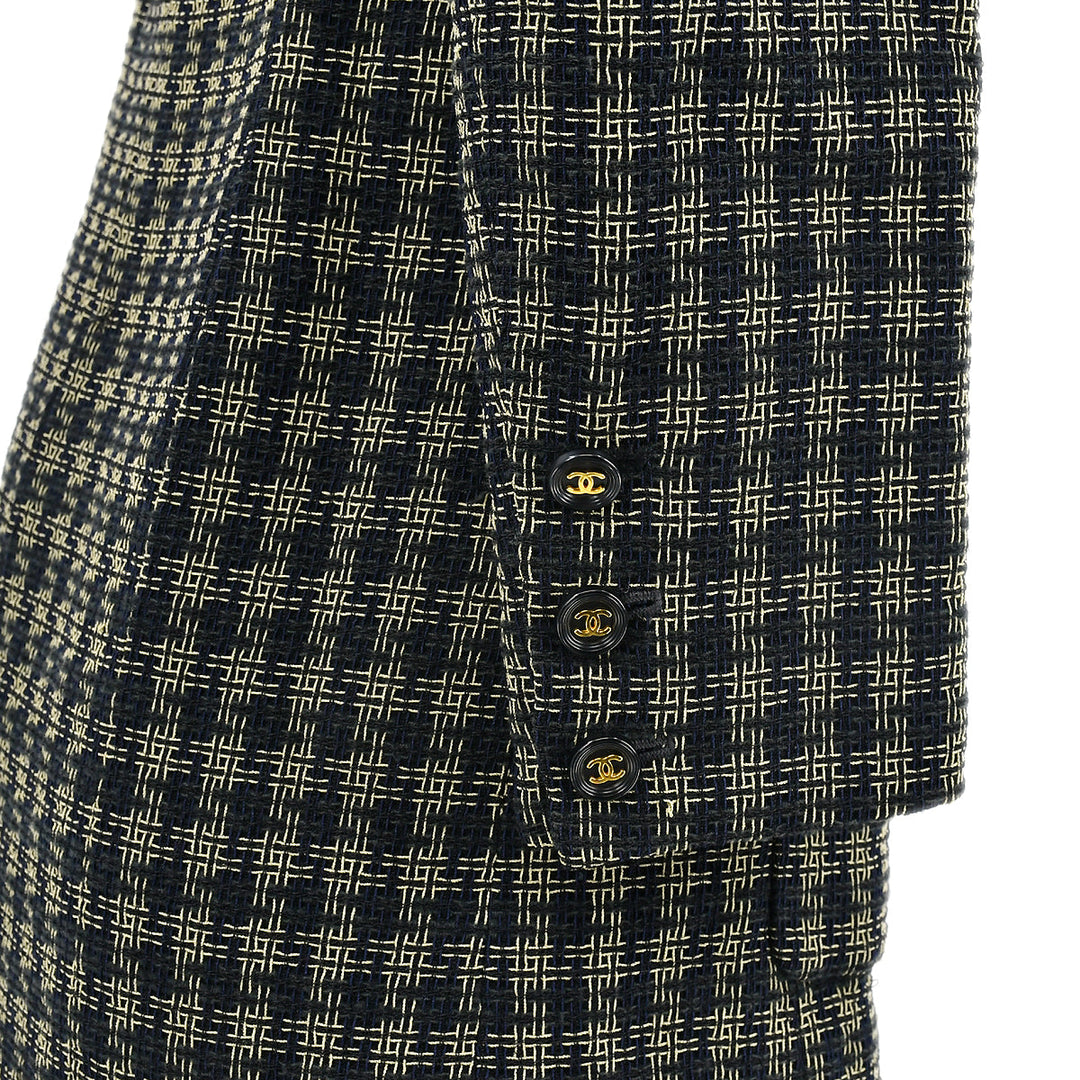 Chanel Single Breasted Jacket Black 95A #36 – AMORE Vintage