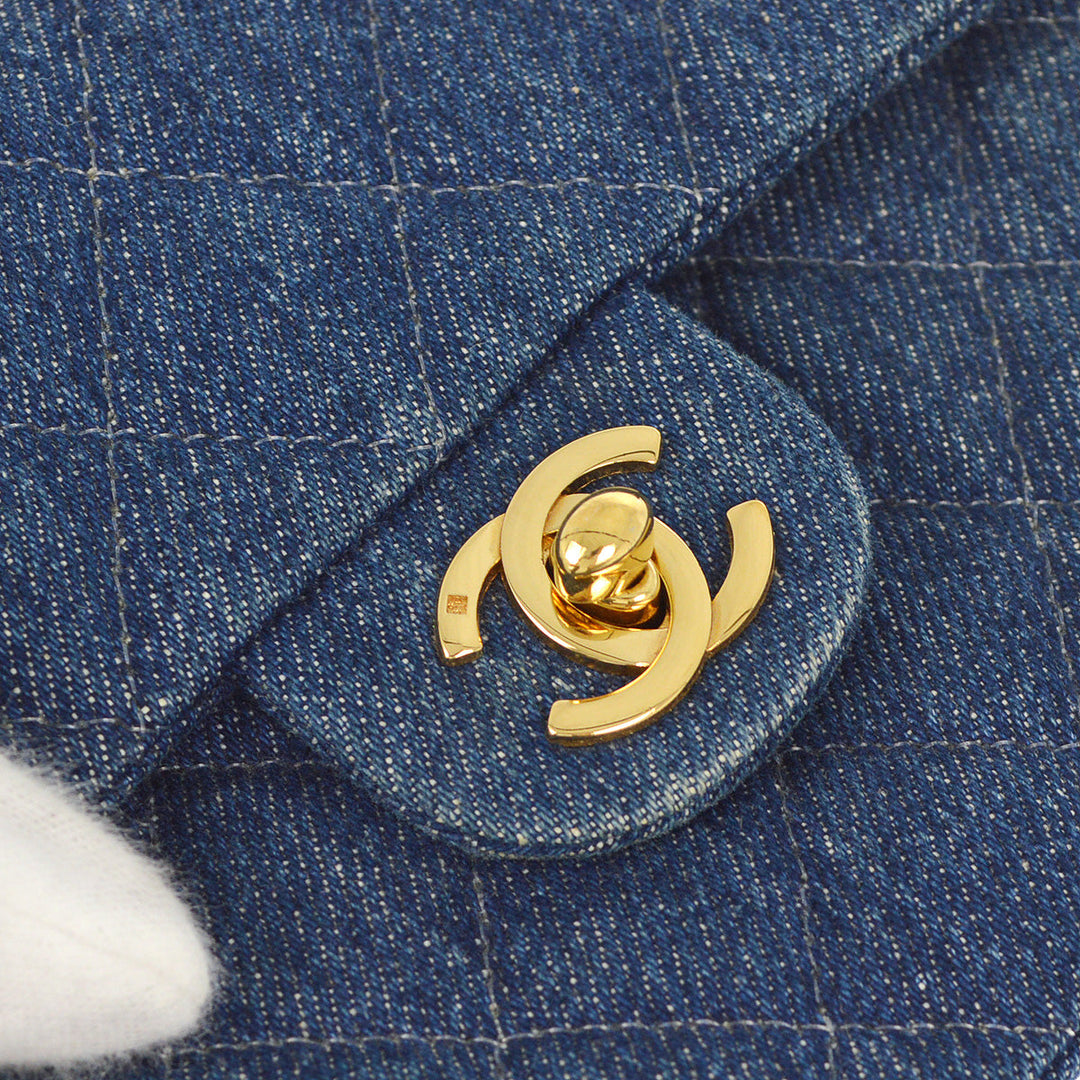 【CHANEL】1997 extremely rare vintage denim★ショルダー Chanel 1997-1999 Blue Denim Mini Classic Square Flap