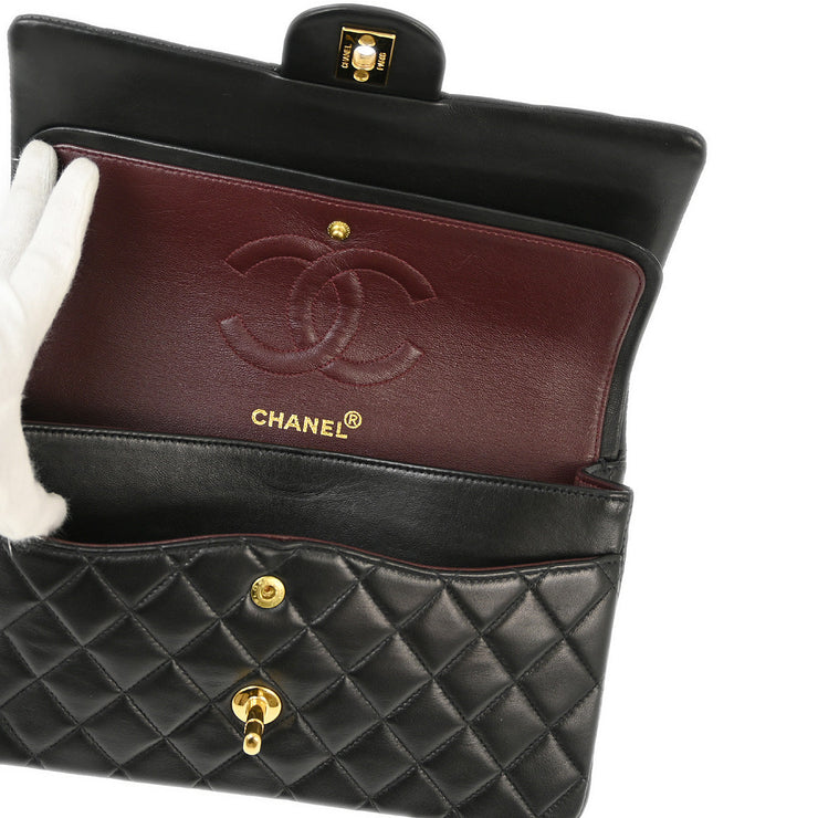 Chanel 1997-1999 Black Lambskin Medium Classic Double Flap Shoulder Bag