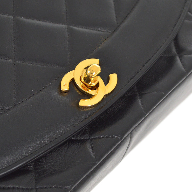 Chanel 1996-1997 Black Lambskin Medium Diana Shoulder Bag