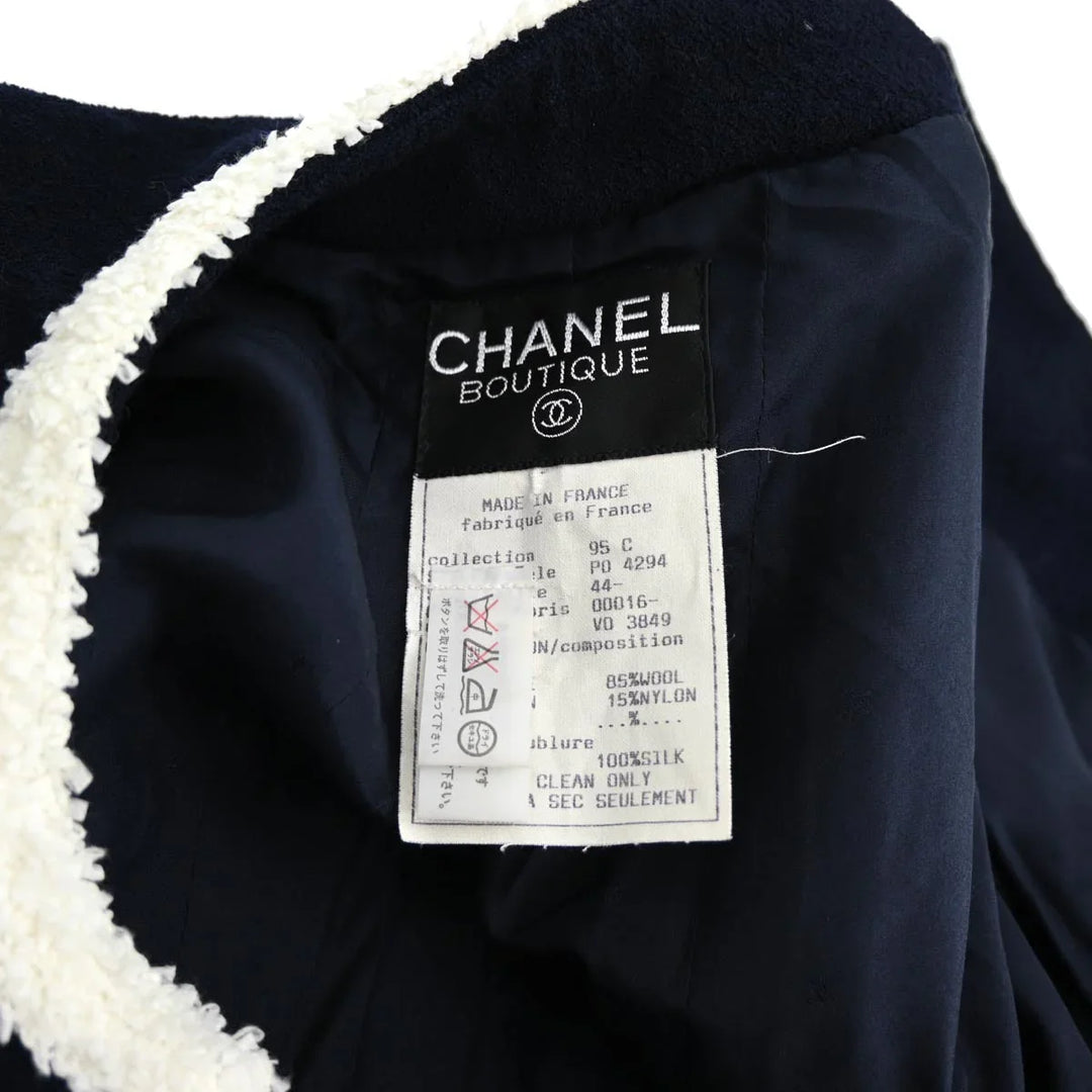 Chanel Collarless Jacket Navy 95C #44 – AMORE Vintage Tokyo