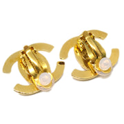 Chanel CC Turnlock Earrings Clip-On Gold Small 96P