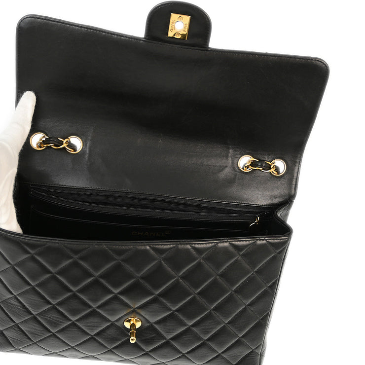 Chanel 1996-1997 Black Lambskin Jumbo Classic Flap Shoulder Bag