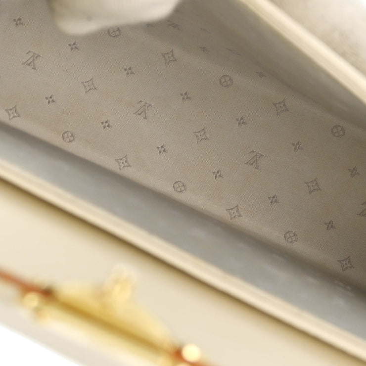 Louis Vuitton 2004 White Suhali L'aimable Handbag M92846