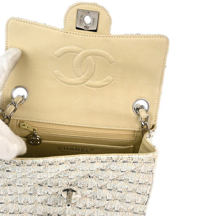 Chanel 2004-2005 White Tweed Mini Classic Square Flap Shoulder Bag 17