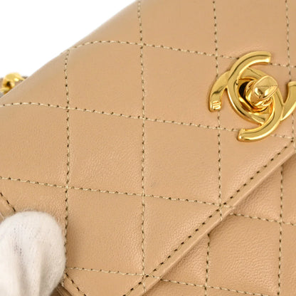 Chanel 1989-1991 Beige Lambskin Straight Flap Shoulder Bag