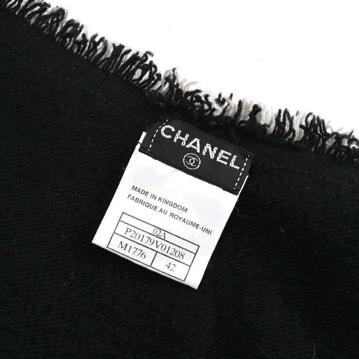 Chanel Ensemble Cardigan Sleeveless Top Black 02A #42