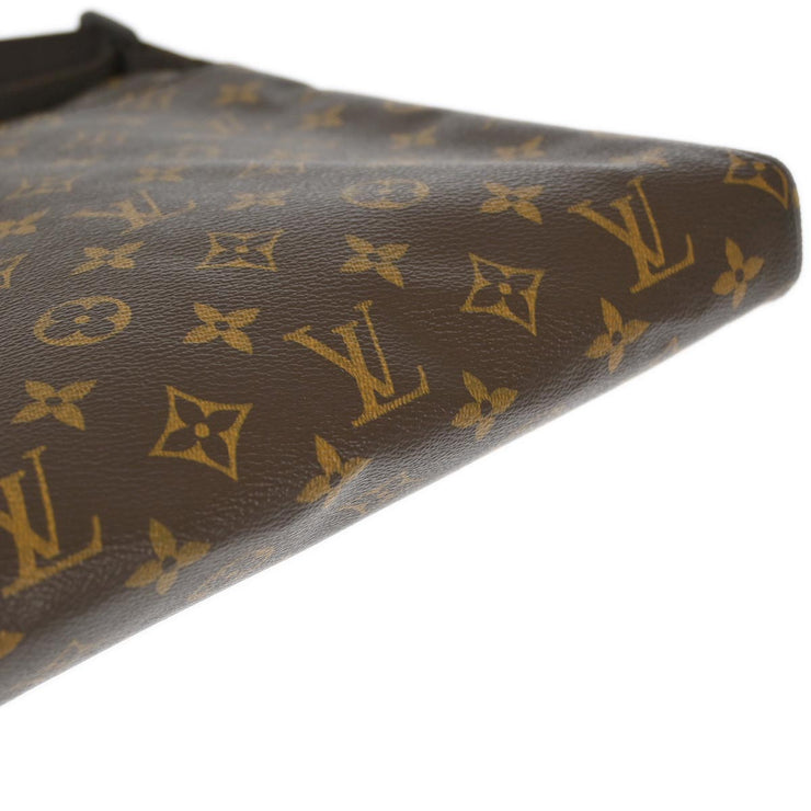 Louis Vuitton 2009 Monogram Trotteur Beaubourg Shoulder Bag M97037