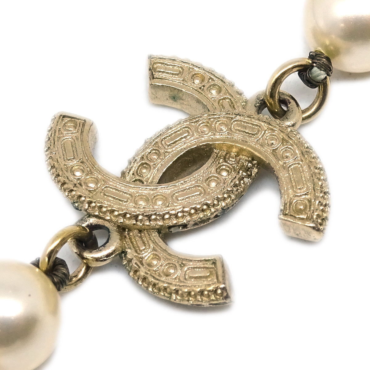 Chanel Gold Chain Artificial Pearl Rhinestone Necklace A15B