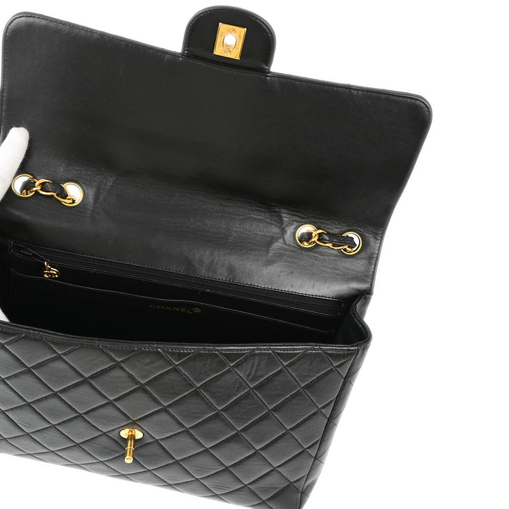 Chanel Black Lambskin Jumbo Classic Flap Shoulder Bag