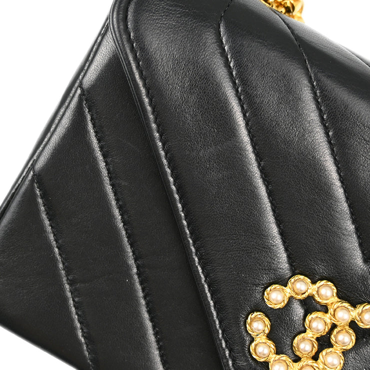 Chanel Black Lambskin Chevron Artificial Pearl Shoulder Bag