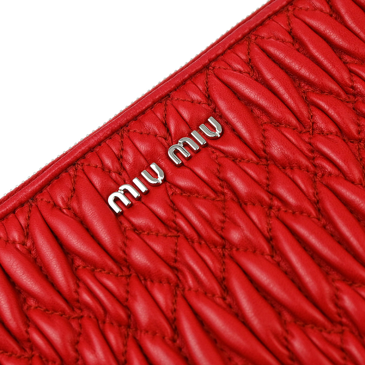 Miu Miu 2000-2010 Red Lambskin Matelasse Shoulder Bag