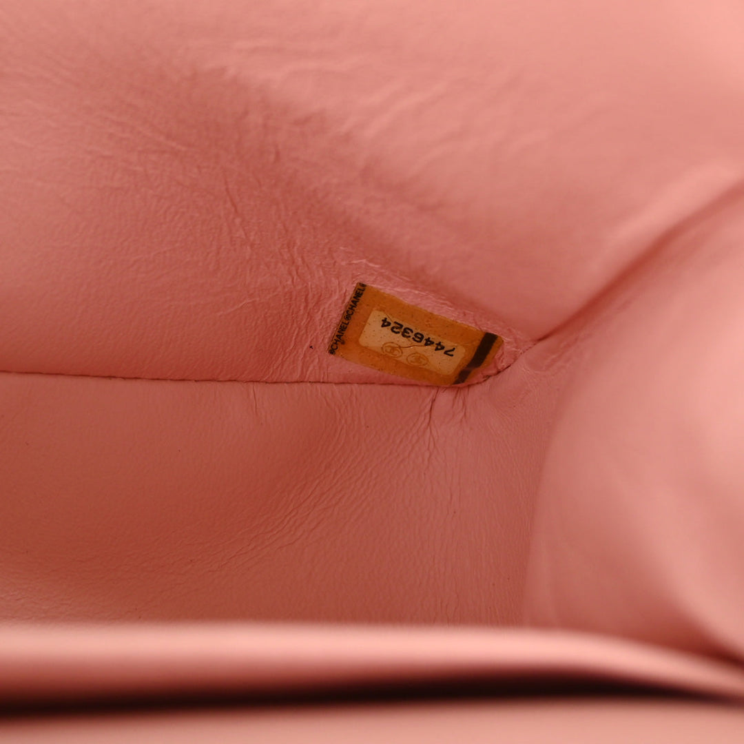 Chanel * 2001-2003 Pink Caviar Medium Classic Double Flap