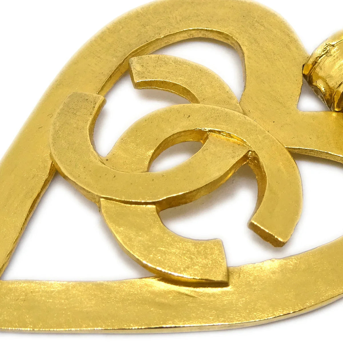 Chanel Dangle Heart Earrings Gold Clip-On 95P