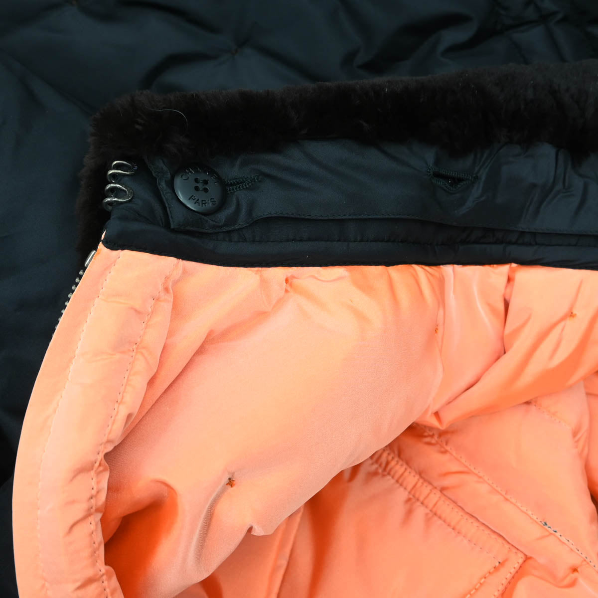 VINTAGE●CHANEL●97A シルク×ラムスキン コート 38 Chanel 1997 Zip Up Coat Black #38 – AMORE Vintage Tokyo