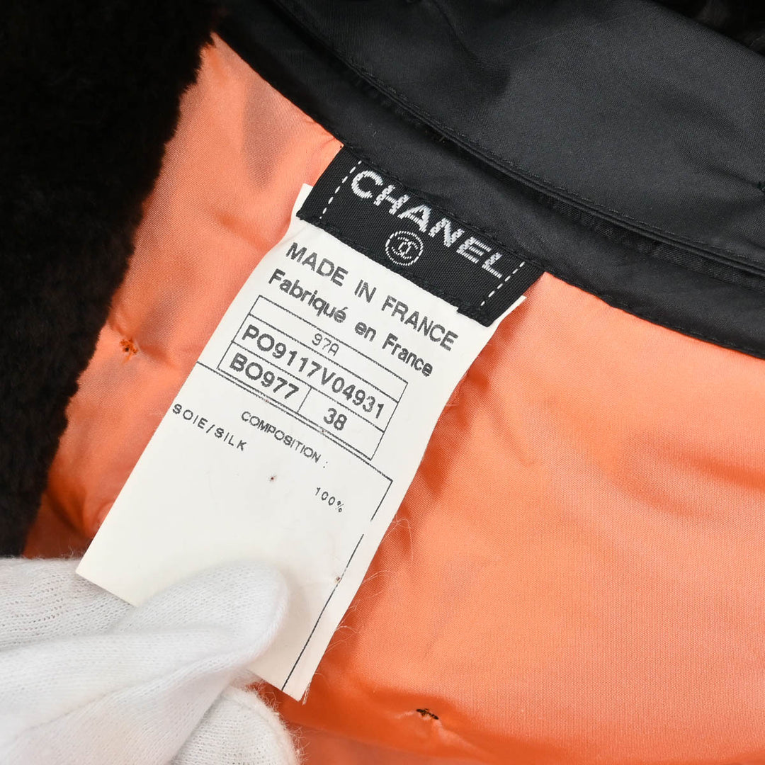 VINTAGE●CHANEL●97A シルク×ラムスキン コート 38 Chanel 1997 Zip Up Coat Black #38 – AMORE Vintage Tokyo