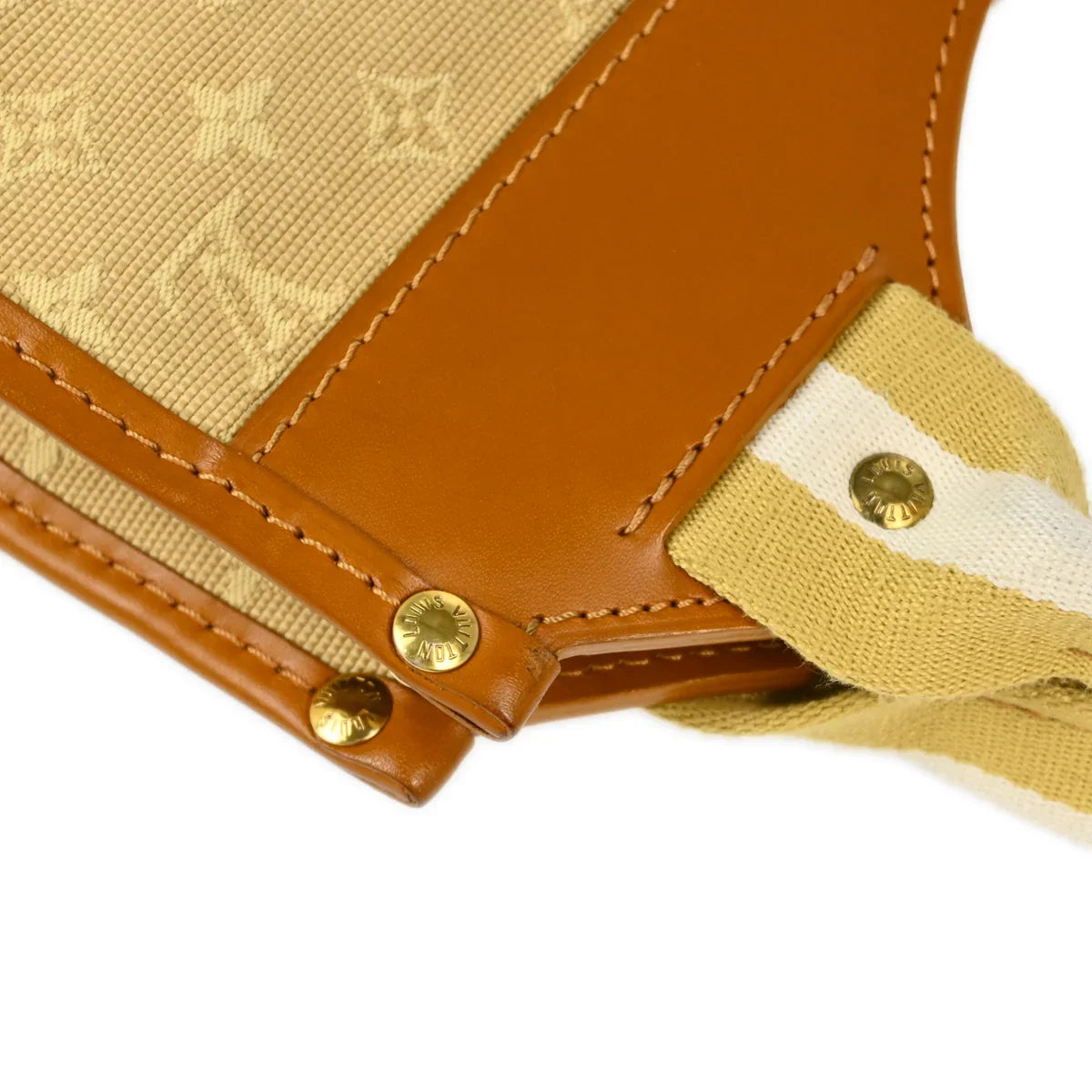 Louis Vuitton 2004 Beige Monogram Mini Sac Catherine Handbag M92328