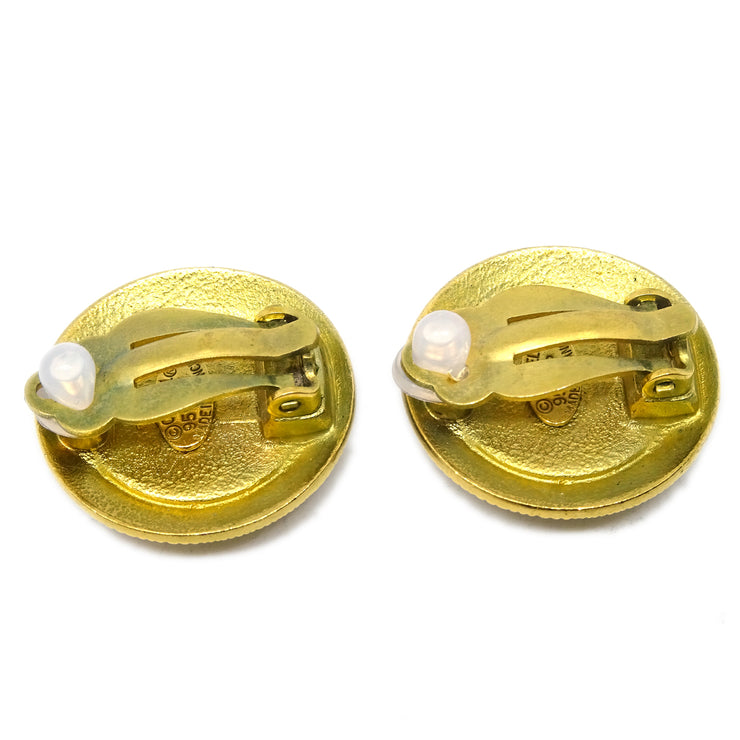 Chanel Gold Black Button Earrings Clip-On 95P