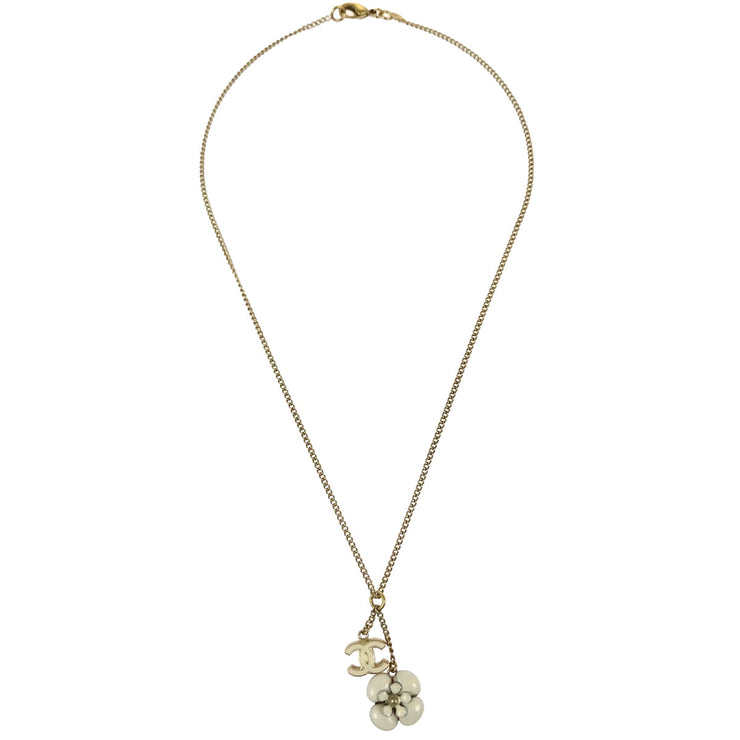 Chanel Flower Pendant Necklace Gold 06C