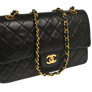 Chanel 1991-1994 Black Lambskin Medium Classic Double Flap Shoulder Bag