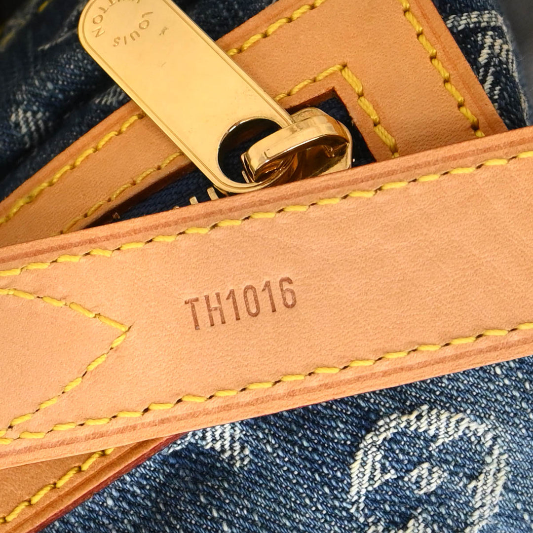 Louis Vuitton 2008 Blue Monogram Denim Baggy PM Shoulder Bag Louis Vuitton 2008 Blue Monogram Denim Baggy PM Shoulder Bag