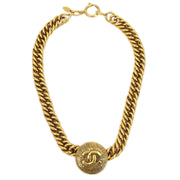 Chanel Medallion Chain Necklace Gold 3811