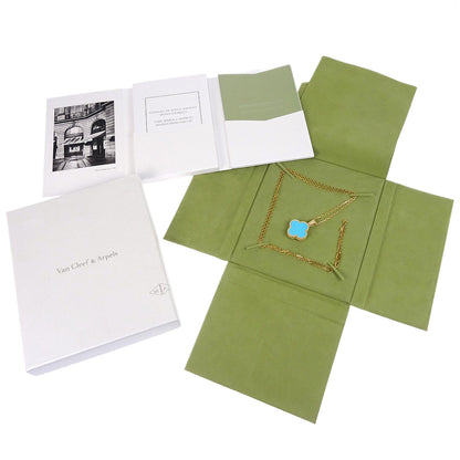 Van Cleef & Arpels Alhambra Secret Pendant Watch Ref.VCAR082Y00 18KYG