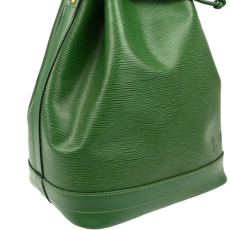 Louis Vuitton 1995 Green Epi Noe Drawstring Shoulder Bag M44004