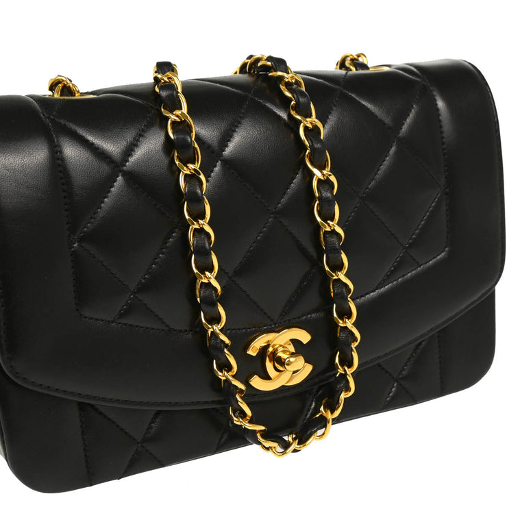 Chanel 1996-1997 Black Lambskin Small Diana Shoulder Bag