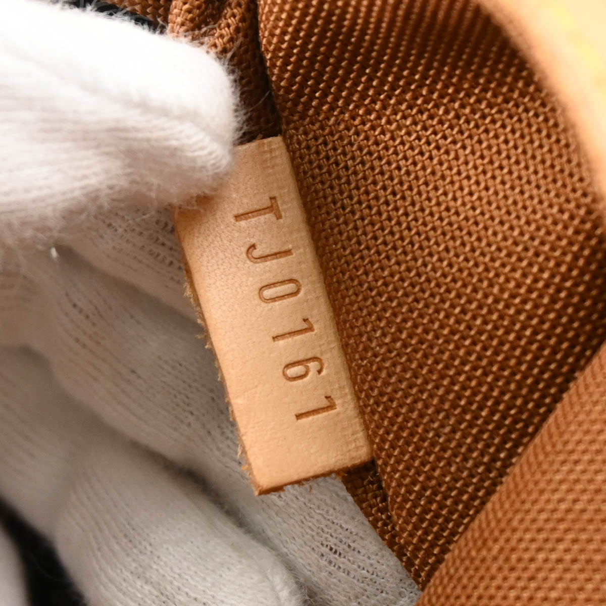 Louis Vuitton 2011 Monogram Carryall Duffle Bag M40074