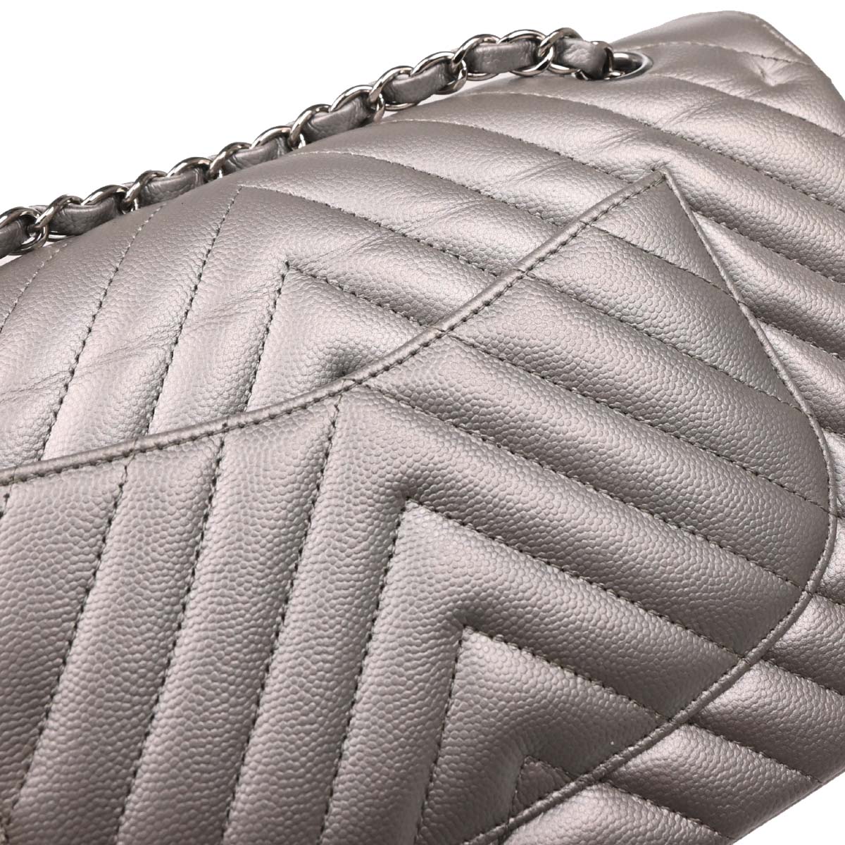 Chanel 2016-2017 Silver Caviar Chevron Medium Classic Double Flap Shoulder Bag