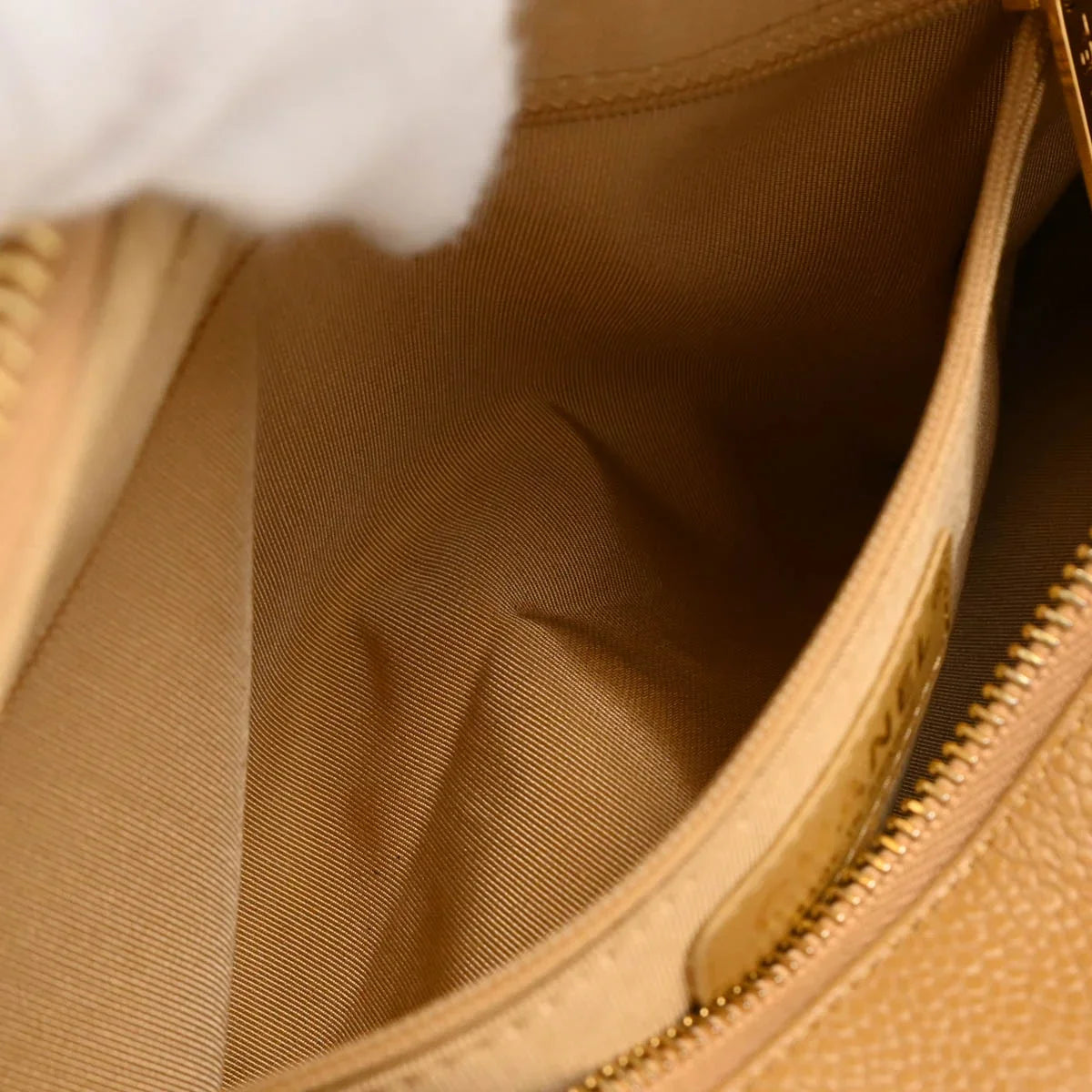 Chanel 2004-2005 Beige Caviar Handbag