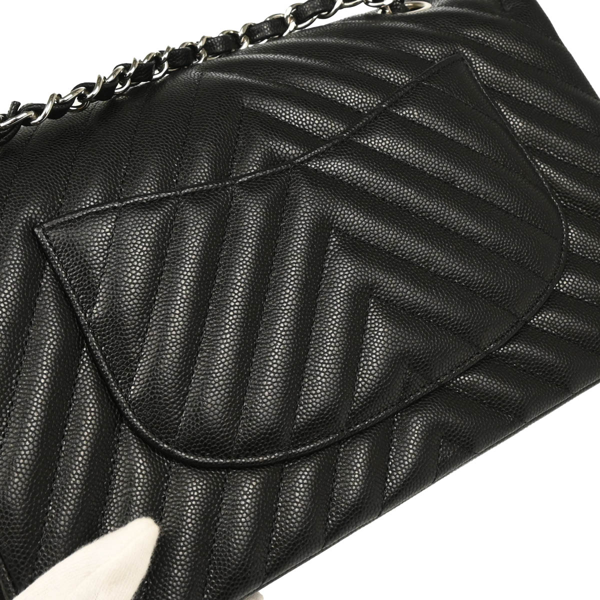 Chanel 2017-2018 Black Caviar Chevron Medium Classic Double Flap Shoulder Bag