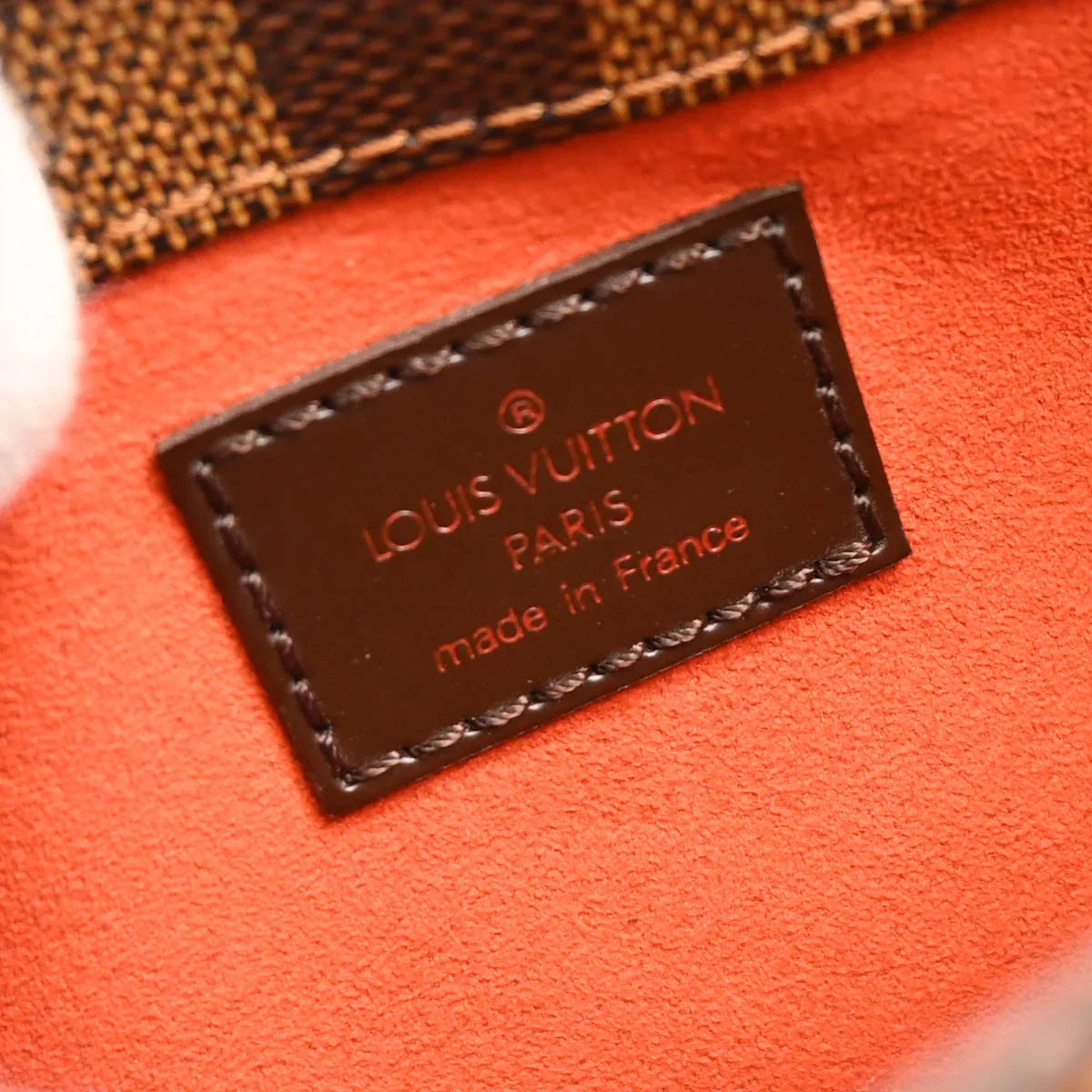 Louis Vuitton 2004 Damier Aubagne Handbag N51129