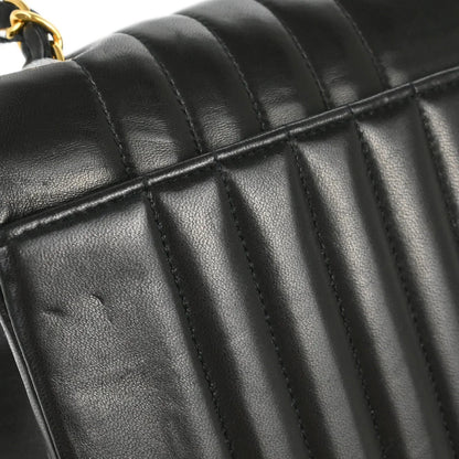 Chanel 1991-1994 Black Lambskin Vertical Stitch Single Flap Shoulder Bag