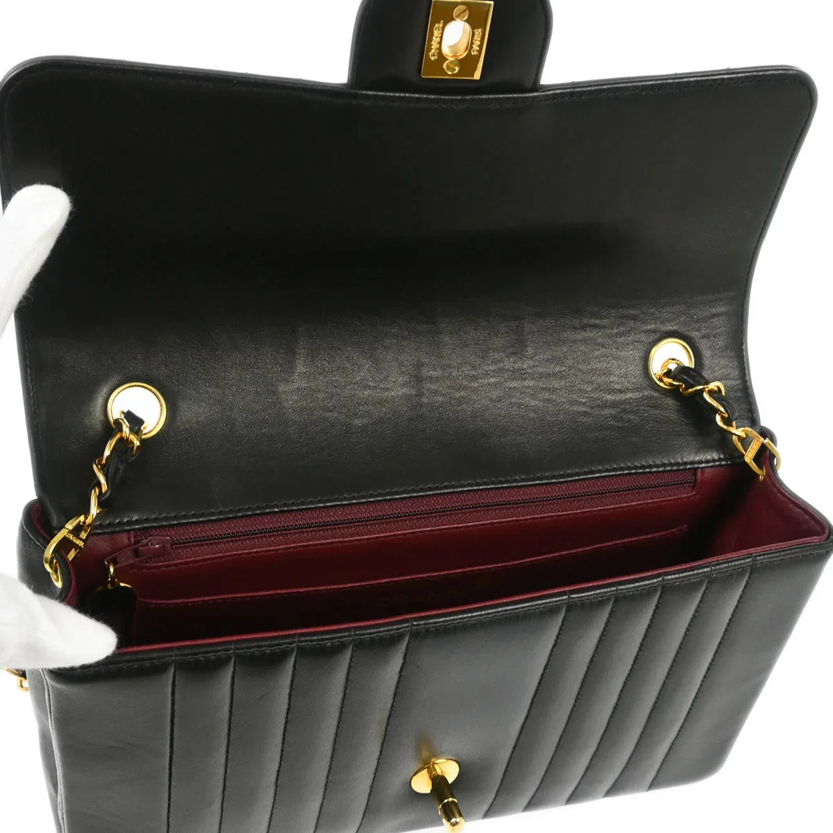 Chanel 1991-1994 Black Lambskin Vertical Stitch Single Flap Shoulder Bag